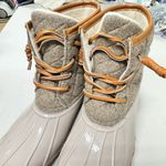 Seven7  Womens Wool Goose Boot Taupe Booties Shoes Size 8 Winter Rubber Sole Photo 1