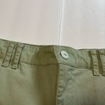 Gloria Vanderbilt  Mint Green Buttoned Shorts Size 14 Photo 4