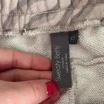 Sweaty Betty  London Essentials Cotton Bermuda Zebra Print Shorts Women’s X-Small Photo 3