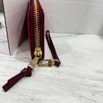 Tory Burch  Burgundy Fuchsia Pink Wristlet Wallet Leather & Gold Tone Hardware Photo 6