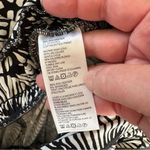 Tommy Bahama Shell We Dance Sleeveless
Jumpsuit. Size Small. Photo 13