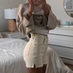 AGOLDE Shorts Photo 2