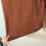 Kuhl  Women’s Athena Cowl Neck Merino Wool-Blend Sweatshirt Copper Large Photo 5