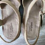 Easy Spirit  Beige Leather Strappy Sandals Adjustable Ankle Strap Womens Size 7.5 Photo 8