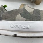 Oofos Size 9 OMG Eezee Shoes White Green Camo Low Top Comfort Sneakers Women’s Photo 12