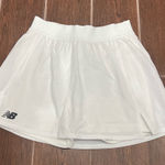 New Balance  Women's White Skort Photo 0