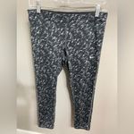Nike Women’s Dri-Fit Athletic Leggings Black Gray Workout Exercise Size Medium Photo 2