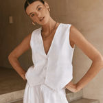 Dissh The Banks White Linen Lightweight Sleeveless Vest Women’s US 4 NWT Photo 0