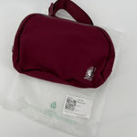 Halara Logo Casual Waist Bag Maroon Wine Adjustable Belt Bag Zipper Buckle NWT Photo 0
