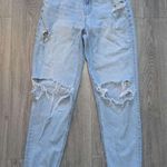 American Eagle Curvy Mom Jeans Size 6 Photo 0