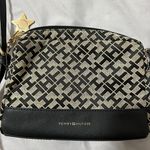 Tommy Hilfiger Black Crossbody Bag Photo 1