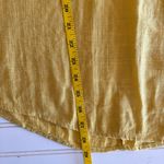 Unique spectrum Women’s  yellow mustard top Size Large Photo 6