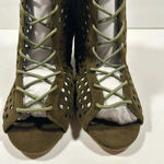 Shoe Republic LA NIB!Shoe -Suede Perforated-Lace UpPeep toe heel booties Size 9 Photo 6