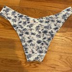 Abercrombie & Fitch Abercrombie bikini bottom. Size XL Photo 3