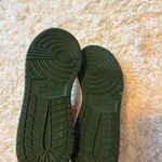 Jordan Air  1 Mid SE GS Photo 12