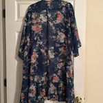Maurice's  2xl women’s kimono, never worn, bought for a wedding, smoke & free home Photo 3