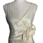 Max and Cleo Sleeveless Cocktail Dress 4 Cream V Neck Rosette Lined Zipper Photo 1