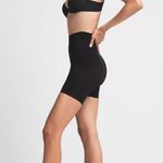 SKIMS  Shapewear Shorts S/M Photo 2