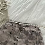 Monrow Women’s Small Camo Jogger Pants Black Photo 1