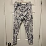 Onzie  Black & White Marble Print High Rise Capri Leggings Photo 6
