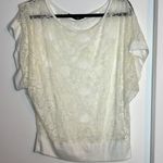 Love j Short sleeve sheer lace round neck blouse Photo 3