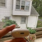 Apple AirPods Case (Second Generation) Photo 7