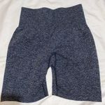 NVGTN Shorts Scrunch Size Small Photo 0