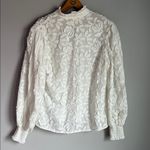 Waimari Magnolia Floral Button Photo 3