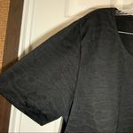 Jenny Black Textured Print Scoop Neck Short Sleeve Top 1X Photo 3