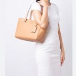 Tory Burch Robinson Small Tan Cardamom Bag Tote Photo 1