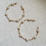 Faux pearl fashion hoop earrings gold tone and faux pearl Photo 3