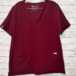FIGS  Women's Short Sleeve V-Neck Top in Deep‎ Red maroon size large Photo 0
