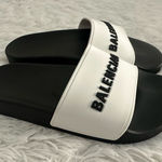 Balenciaga  Raised Logo Embossed Rubber Pool Sandals Slides‎ Shoes White $395 36 Photo 0