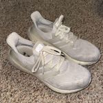 Adidas  White Ultra Boost Women’s 8.5 Photo 1