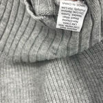 SheIn  pearl neck gray sweater small Photo 4