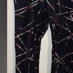 Zyia  Black with Multicolor Pattern Cropped Atheltic Leggings size 4 -#720 Photo 0