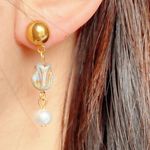 Handmade quality Czech glass flower beads & natural shell pearls chic boho vintage style dangle earrings💚 Photo 4