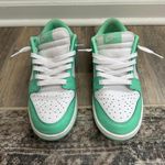 Nike Dunk Low Green Glow Size 8.5 Photo 3
