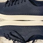 Crocs  CitiLane Roka Court Women’s 11 Low Top Sneaker Shoes Navy/White 204884 Photo 4