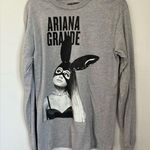 Ariana Grande  Dangerous Woman tour long sleeve. Size M Photo 0