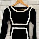 Black and white color block long sleeve sweater dress Size S/M Photo 2