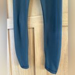 prAna  Grey Rouched Leg Patterned Leggings Size Medium​​ Photo 3