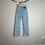 Abercrombie & Fitch  Curve Love 90's Relaxed High Rise Jeans Photo 3