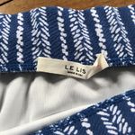 Le lis Skirt Blue/White Pattern Pull-On Stretch Waist With Zipper Pockets Size L Photo 3