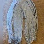 Urban Outfitters  high waisted balloon pant M Photo 3