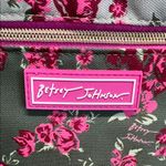Betsey Johnson  | Pink & Green Rose Lunch Bag Photo 1
