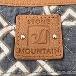 Stone Mountain Gray and White Cloth Crossbody Purse Gray Photo 6