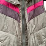Old Navy Green Pink and Brown Classic Puffy Vest Size Large Photo 2