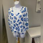 NWT Tamara H Blue and White Seashell Print Tied Button Up Women's Top Size LG Photo 1