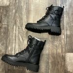 Guess  Women's Black Lace-Up Boots Size 6.5 Photo 11